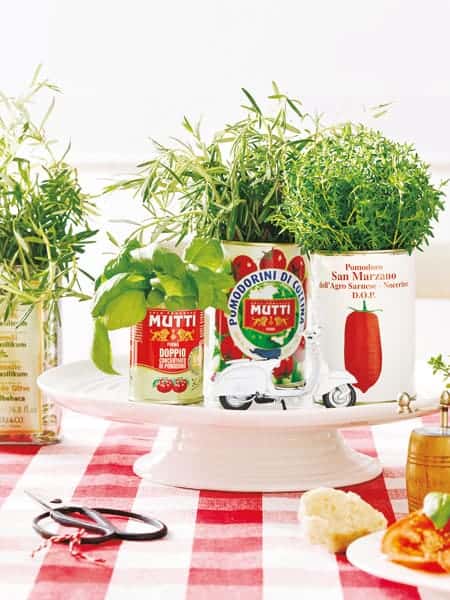 tomato cans used for table decor