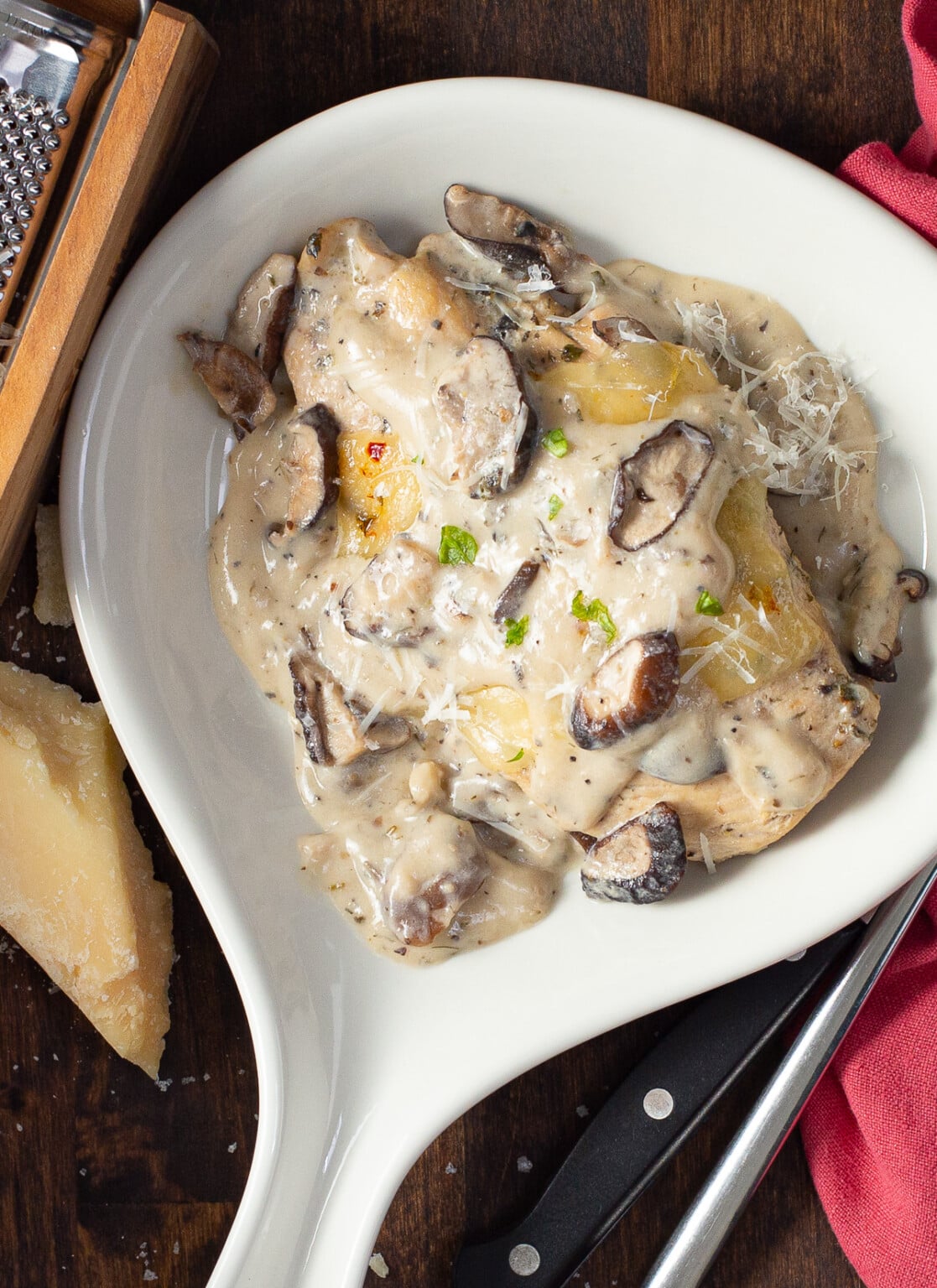 Slow Cooker Portobello Mushroom Chicken (Texas Roadhouse) Intentional