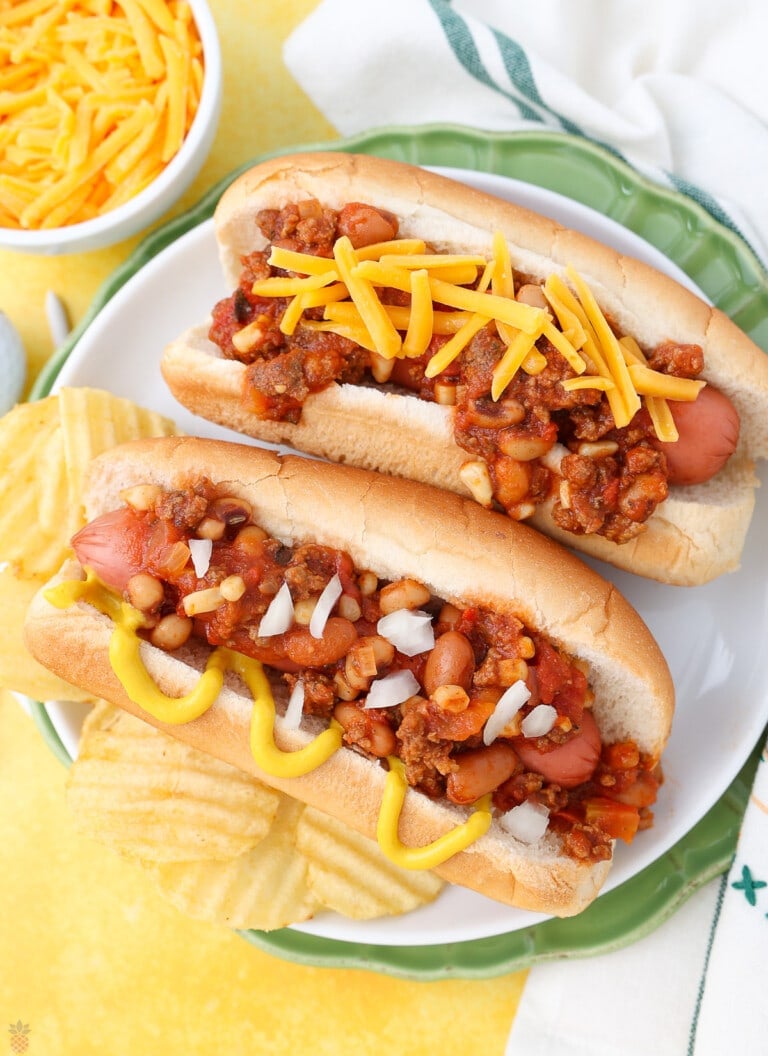 How To Make Slow Cooker Hot Dogs For A Crowd (Beer Or Broth