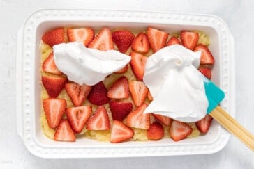 strawberries and whipped cream cheese topping