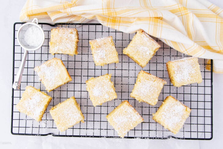 A tray of baked desserts.