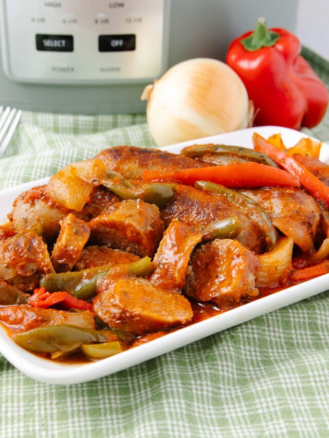 Easy Sausage Peppers and Onions in a Crock Pot Dinner
